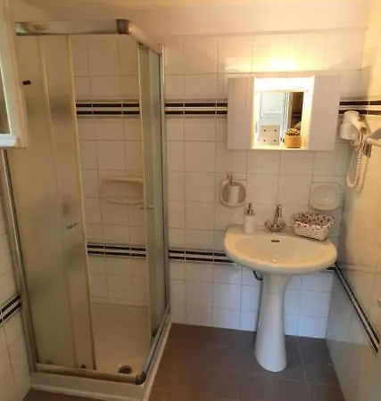 Apartment Aphrodite & With Pool *