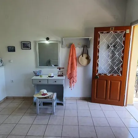 Apartment Aphrodite & With Pool Lákka