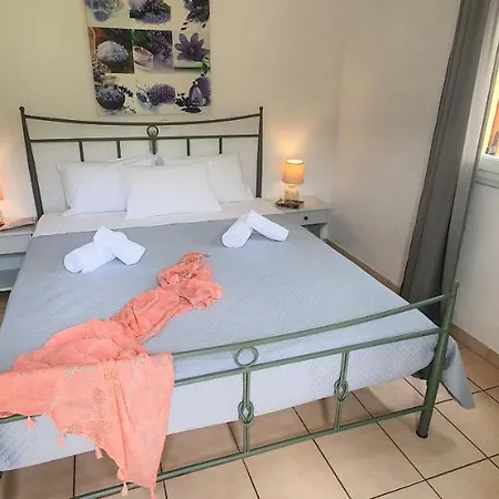 Apartment Aphrodite & With Pool *