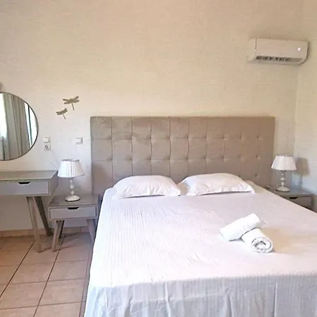 Apartment Aphrodite & With Pool *