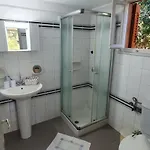 Aphrodite & With Pool Апартаменты Лакка