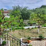 Aphrodite & With Pool Апартаменты Лакка