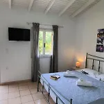Appartamento Aphrodite & With Pool