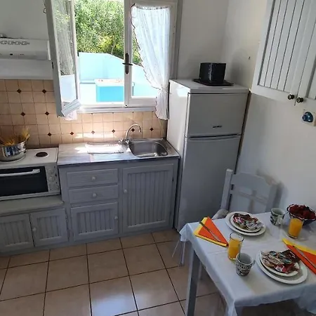 Apartment Aphrodite & With Pool Lakka (Paxos)