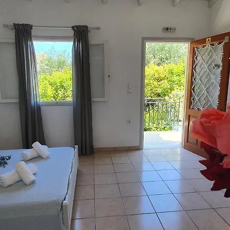 Διαμέρισμα Aphrodite & With Pool